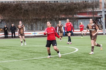 Bild 67 - wBJ FC St. Pauli - Walddoerfer SV : Ergebnis: 3:4